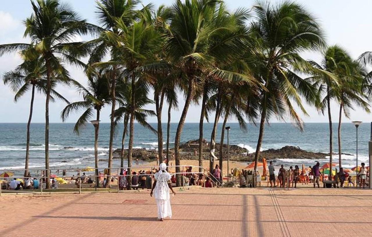 Flat Atlatic City Apart Hotel Barra Ondina Em Salvador Exteriör bild