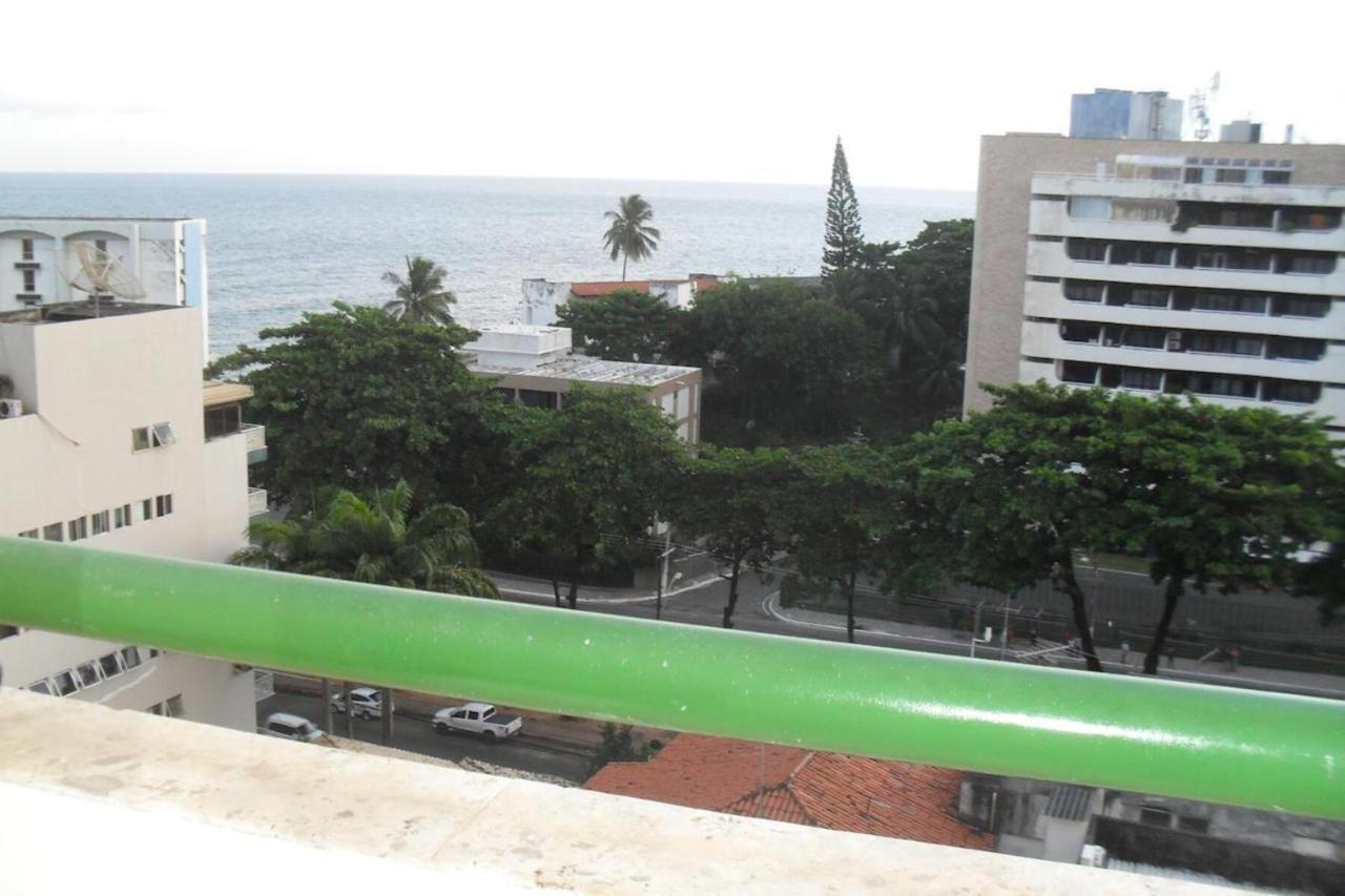 Flat Atlatic City Apart Hotel Barra Ondina Em Salvador Exteriör bild