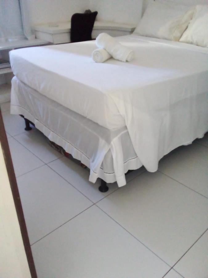 Flat Atlatic City Apart Hotel Barra Ondina Em Salvador Exteriör bild