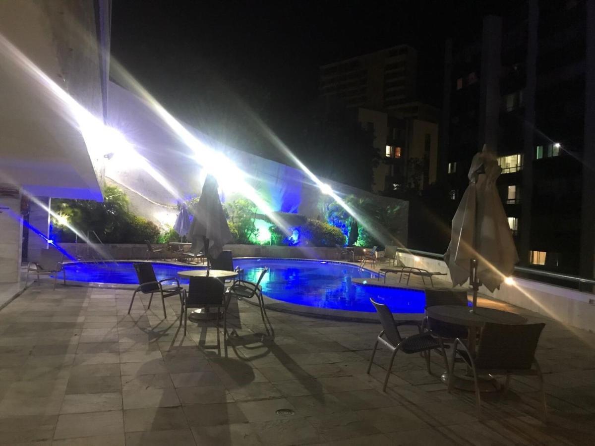 Flat Atlatic City Apart Hotel Barra Ondina Em Salvador Exteriör bild